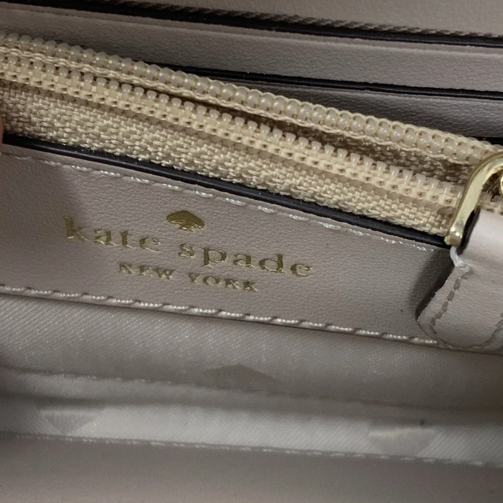Kate Spade Zip Around Card Case Wallet Wrapping‎ Party Parchment Gold Polka Dot
